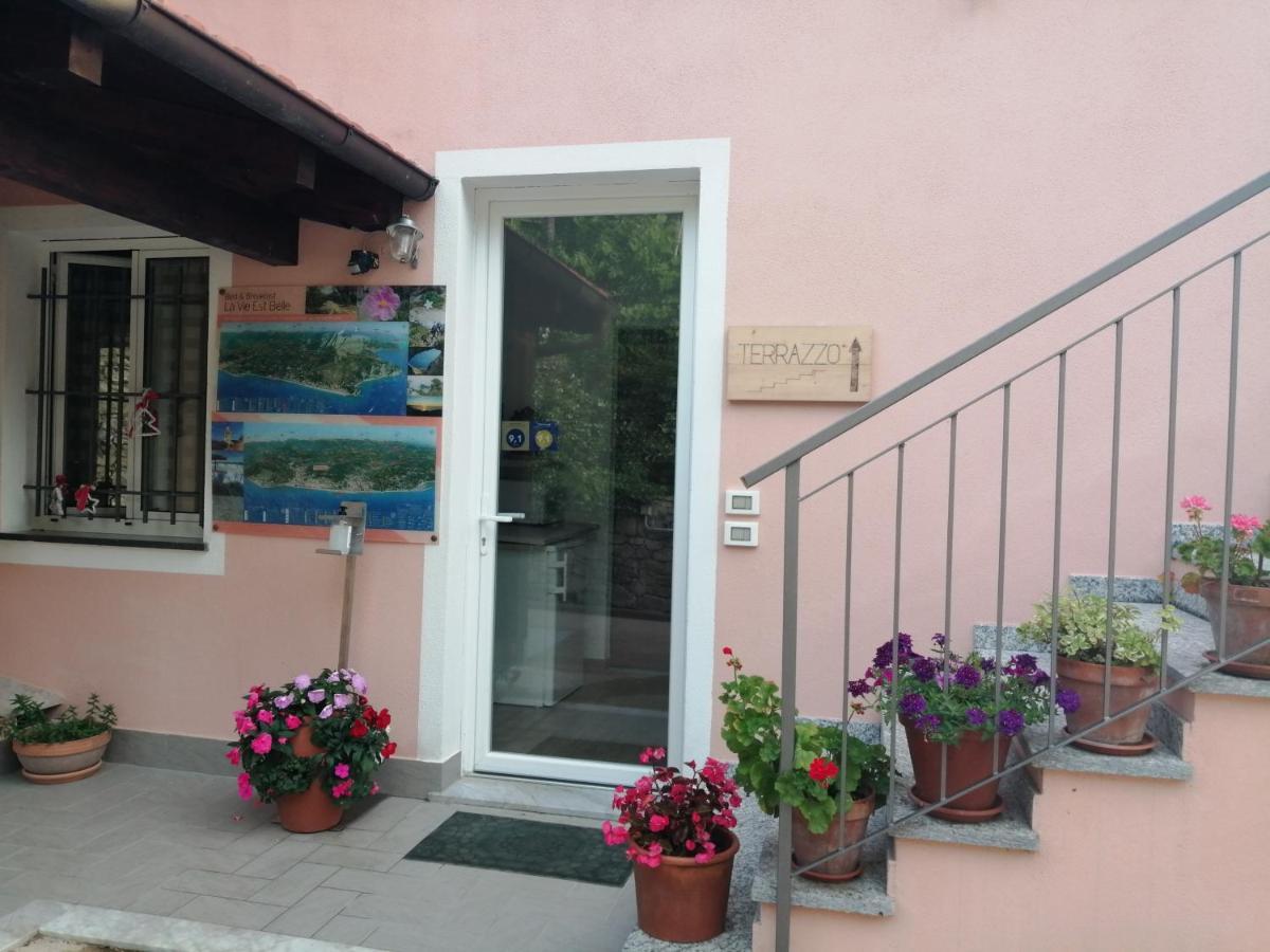 La Vie Est Belle Bed & Breakfast Finale Ligure Dış mekan fotoğraf
